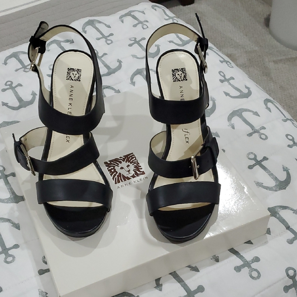 Anne Klein Black & White Strappy Sandals